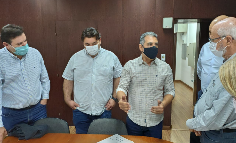 Conselheiros dialogam com as autoridades de trânsito do município