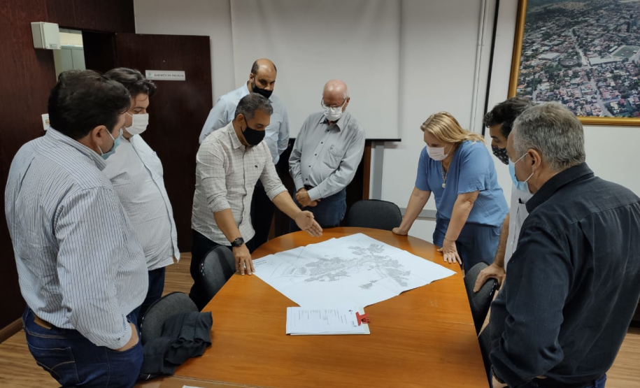 Conselheiros dialogam com as autoridades de trânsito do município