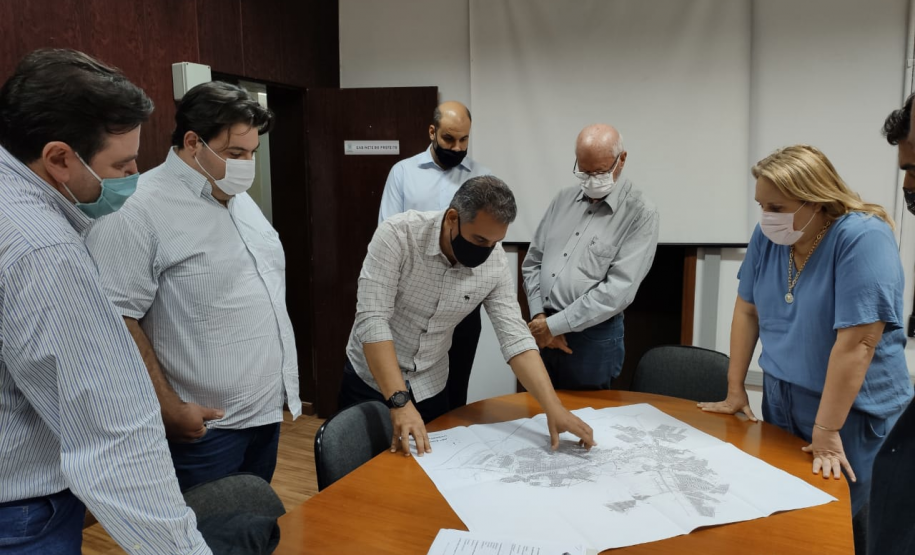 Conselheiros dialogam com as autoridades de trânsito do município