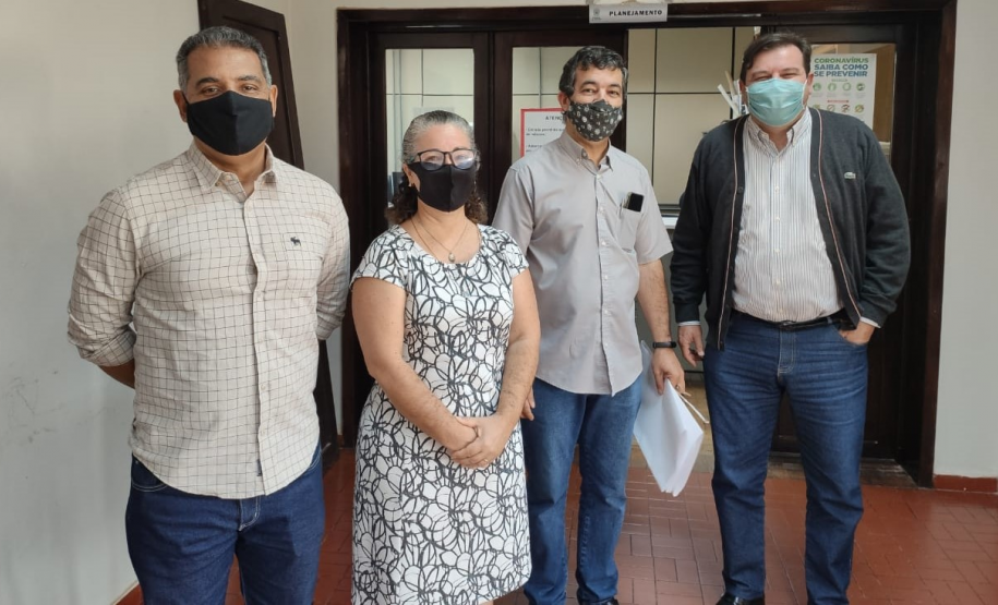 Conselheiros dialogam com as autoridades de trânsito do município